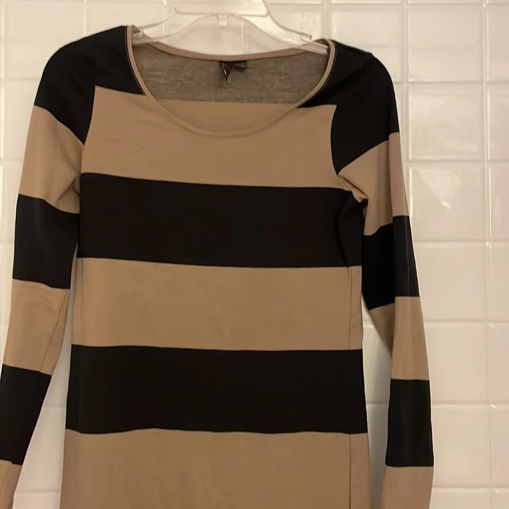 DIVIDED (by H&M) stripes dress or tunic, size 6. Colors tan and black. Stretchy - Picture 3 of 15